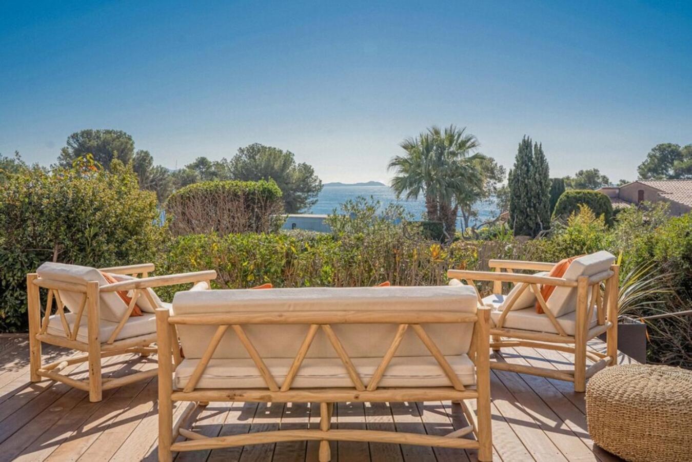 Logement Vue Mer Splendide - Situe A 50 Metres Du Bord De Mer Et 2 Minutes Des Plages - Bandolina Εξωτερικό φωτογραφία